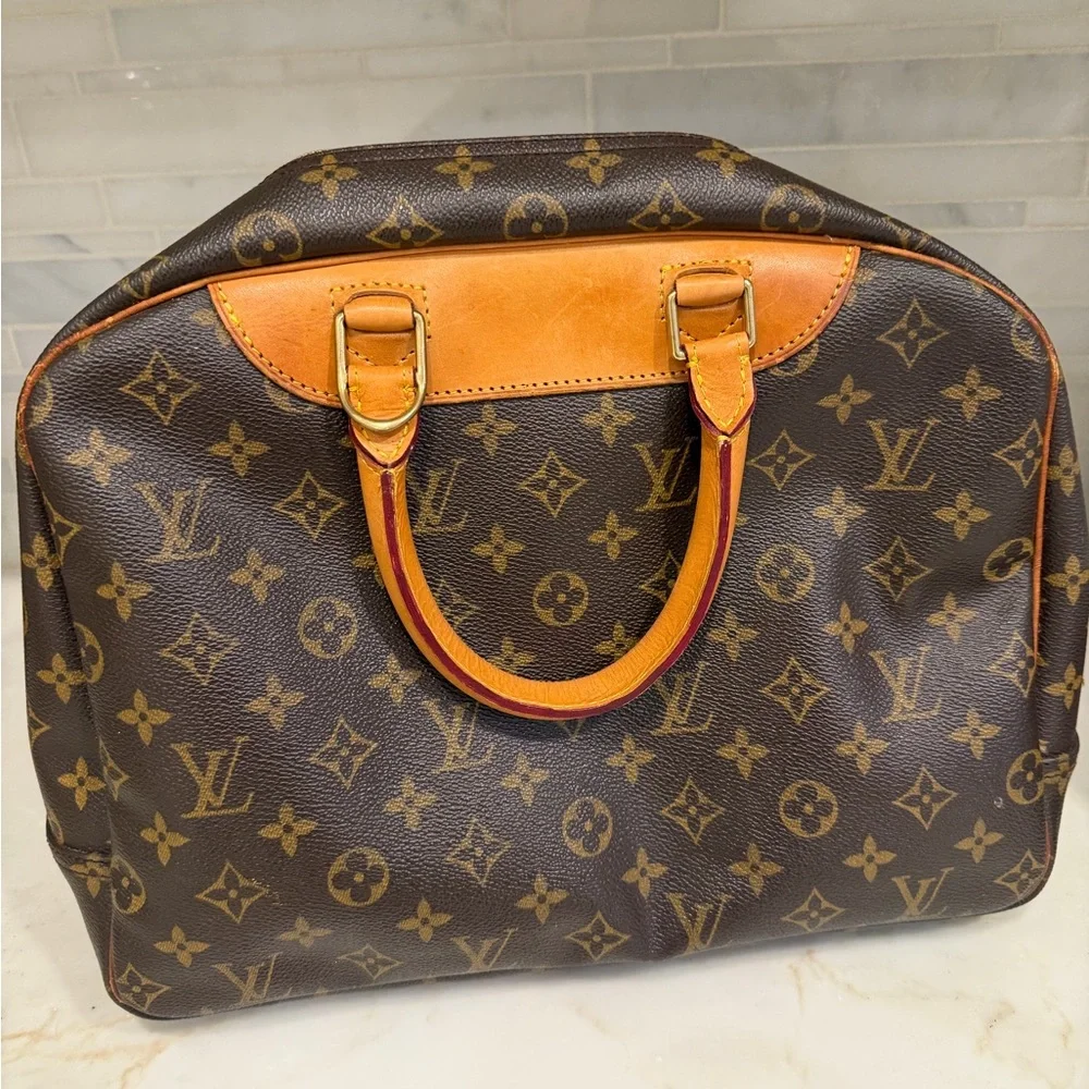 Louis Vuitton Monogram brown and tan Duffel Bag - Picture 4 of 12